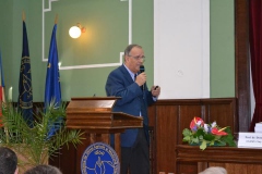 img09